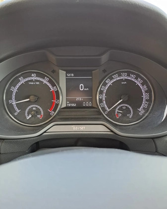Skoda Octavia cena 42500 przebieg: 192000, rok produkcji 2018 z Ogrodzieniec małe 37